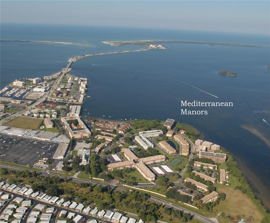 2700 BAYSHORE BOULEVARD UNIT 3310 DUNEDIN, FL 34698