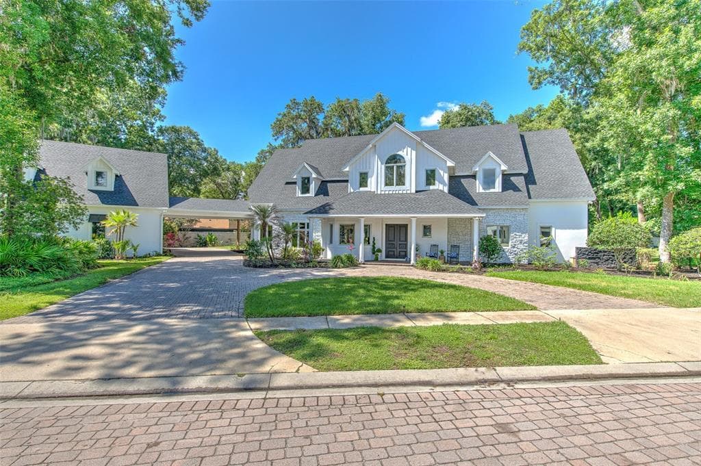937 SHOALS LANDING DRIVE BRANDON, FL 33511