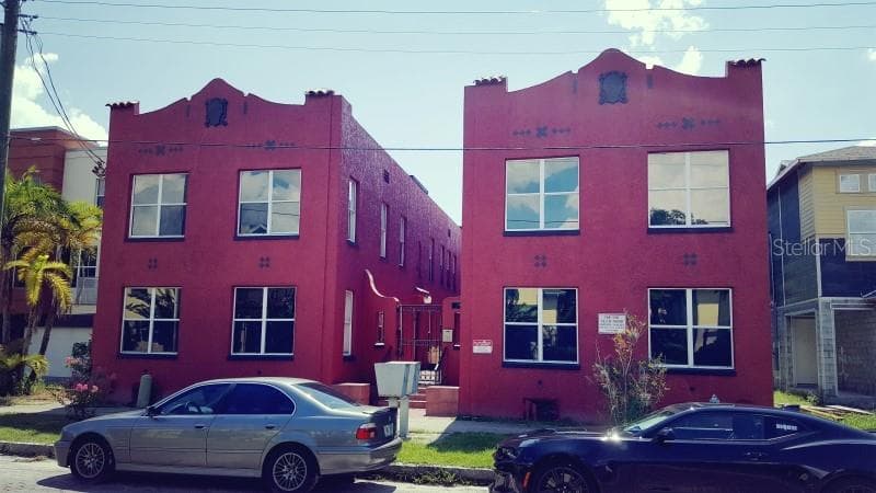 111 S NEWPORT AVENUE UNIT 15 TAMPA, FL 33606