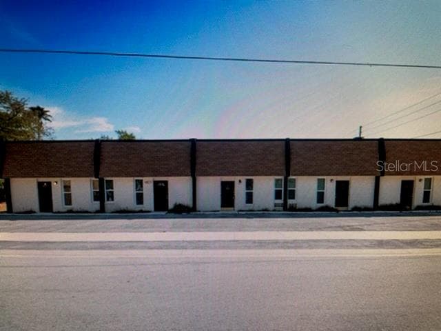 1211 HAMLET AVENUE CLEARWATER, FL 33756
