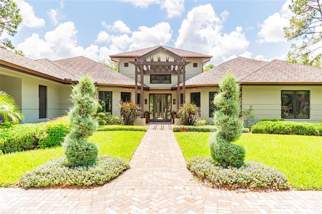 410 PINE BLUFF DRIVE
