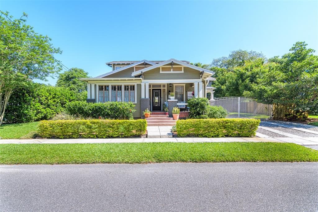 705 W WEST STREET TAMPA, FL 33602