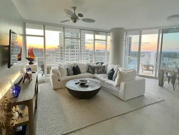175 1ST STREET S UNIT 2602 ST PETERSBURG, FL 33701