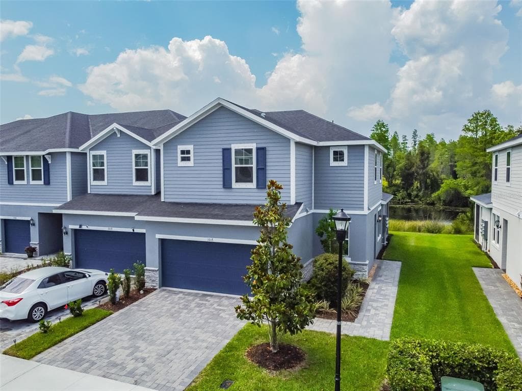 1017 ORCHARD ARBOUR COURT TAMPA, FL 33613