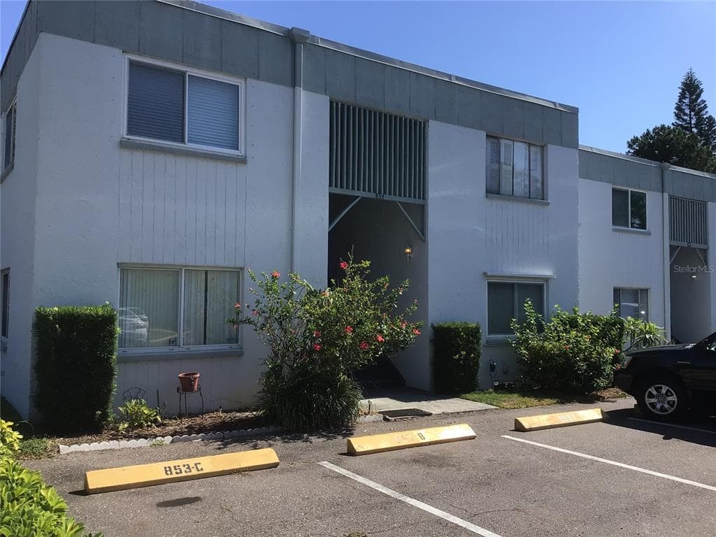 853 N KEENE ROAD UNIT Y-5 CLEARWATER, FL 33755