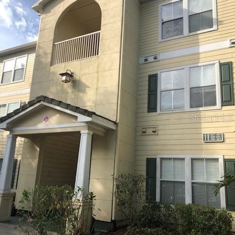 18159 BRIDLE CLUB DRIVE UNIT 18159 TAMPA, FL 33647