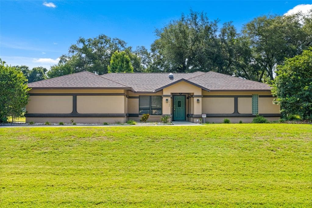 5542 ELAINE DRIVE ZEPHYRHILLS, FL 33541
