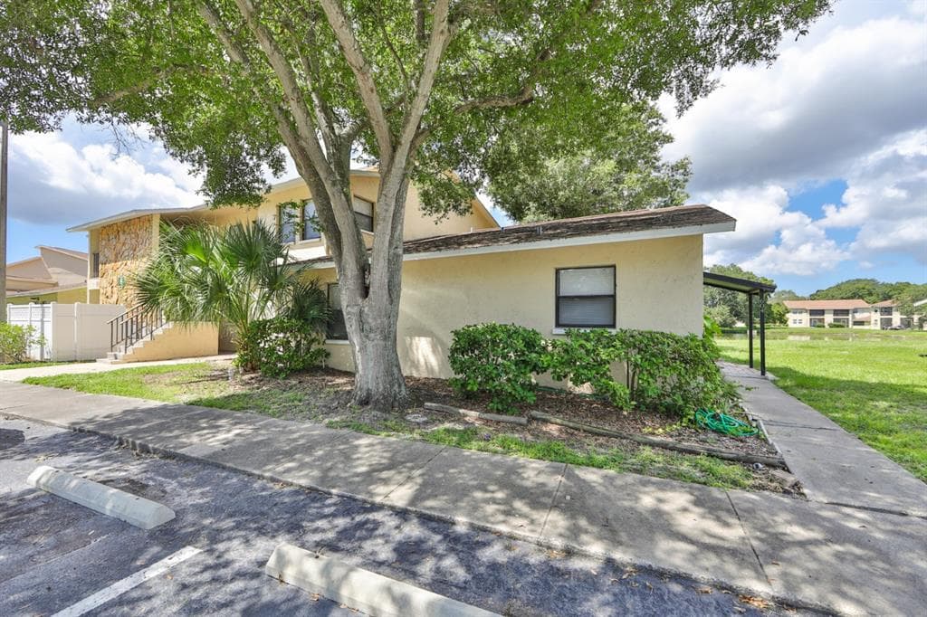 6301 58TH STREET N UNIT 606