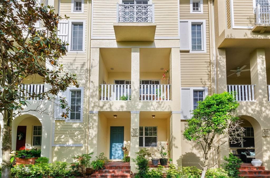 6021 PRINTERY STREET UNIT 104 TAMPA, FL 33616