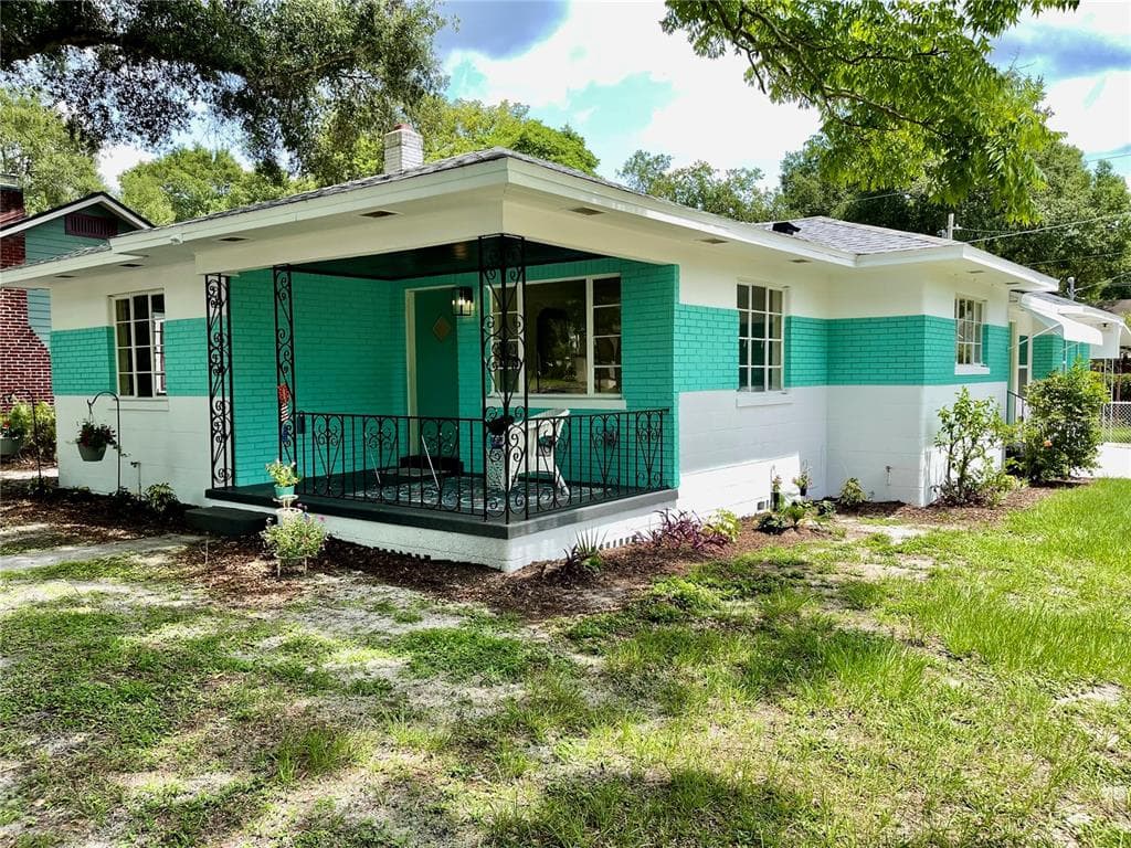 1201 E HENRY AVENUE TAMPA, FL 33604