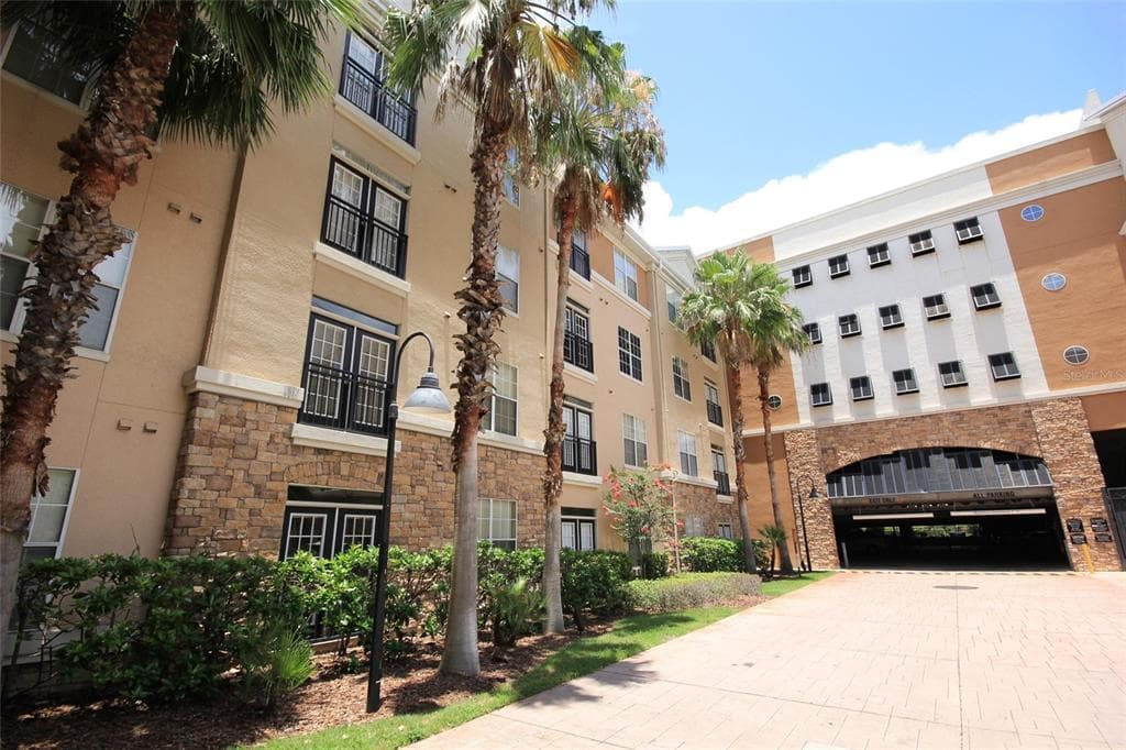 4221 W SPRUCE STREET UNIT 1125 TAMPA, FL 33607