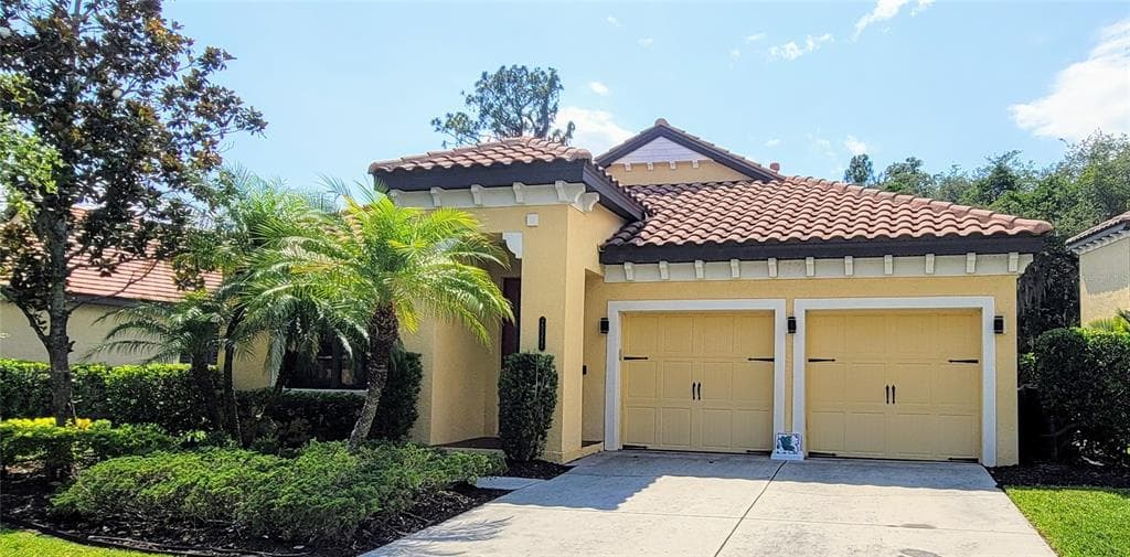 20322 CHESTNUT GROVE DR TAMPA, FL 33647