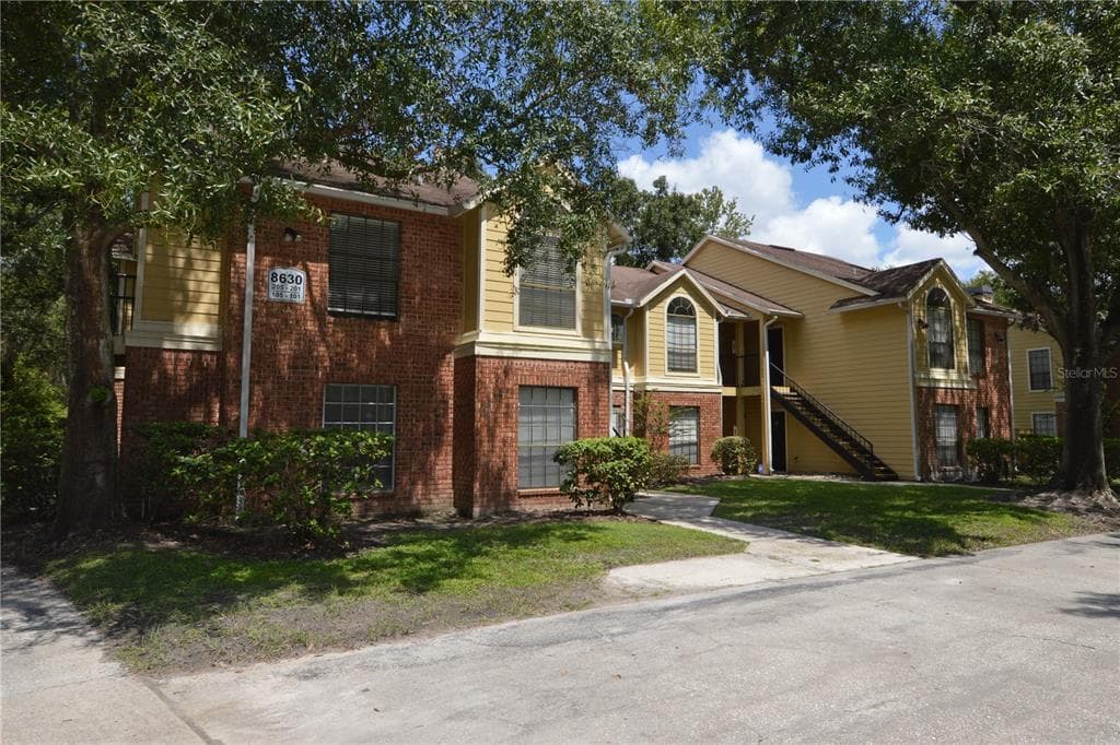 8630 MALLARD RESERVE DRIVE UNIT 102 TAMPA, FL 33614
