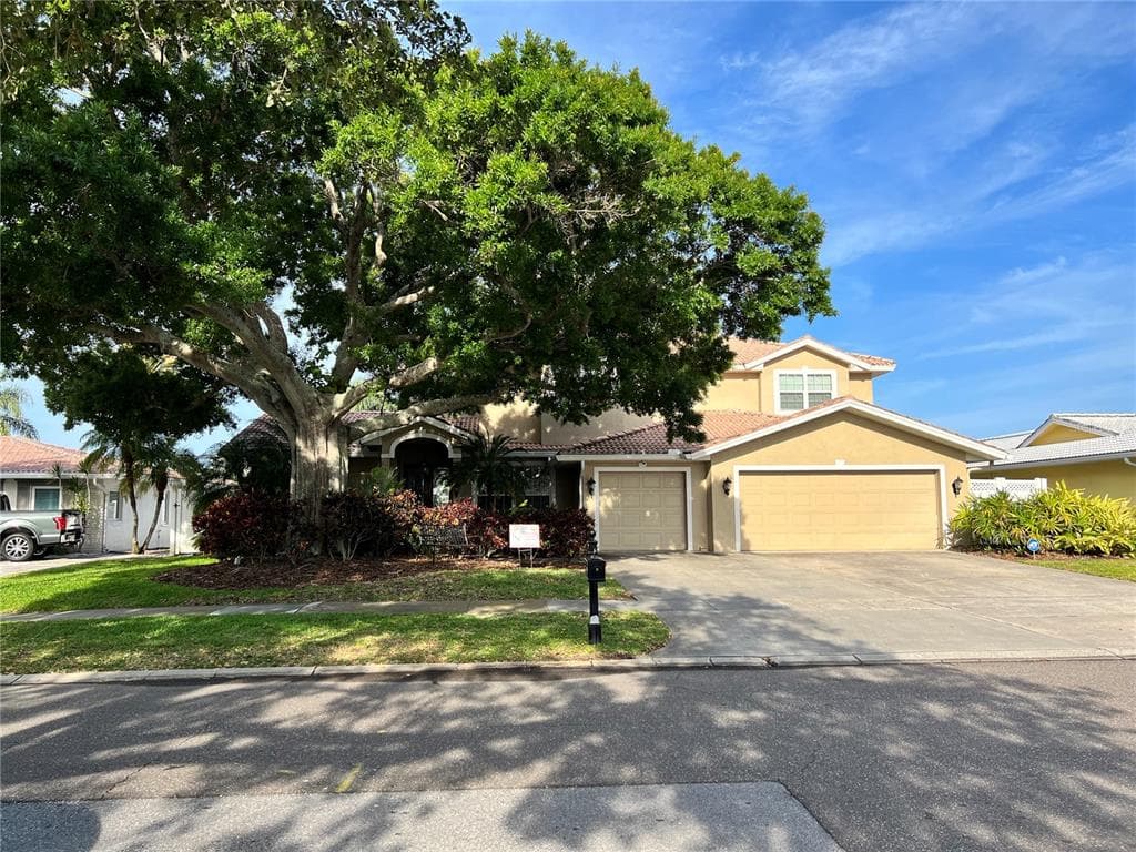 708 HARBOR ISLAND CLEARWATER, FL 33767
