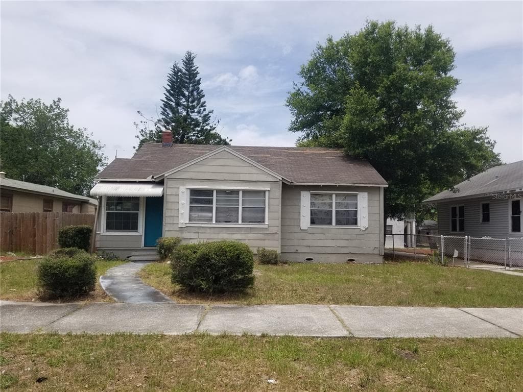 1445 12TH AVENUE S ST PETERSBURG, FL 33705
