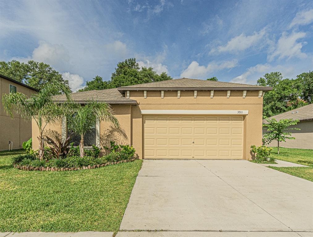3011 MOULDEN HOLLOW DRIVE