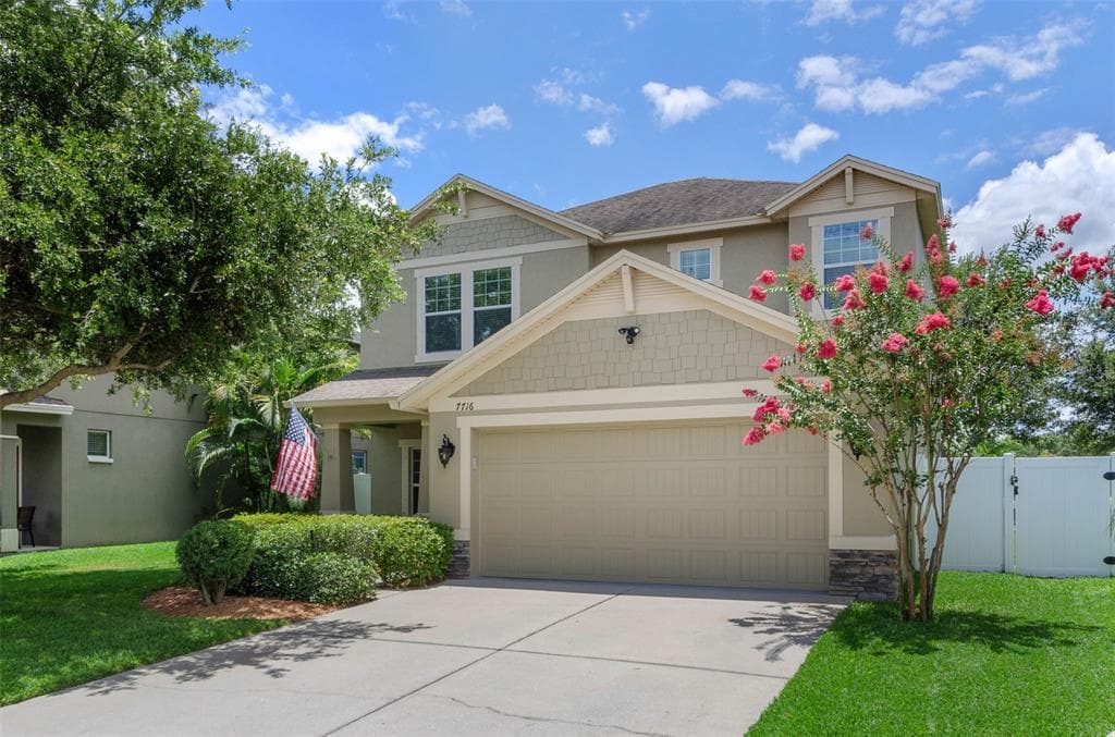 7716 LANDCARE LANE
