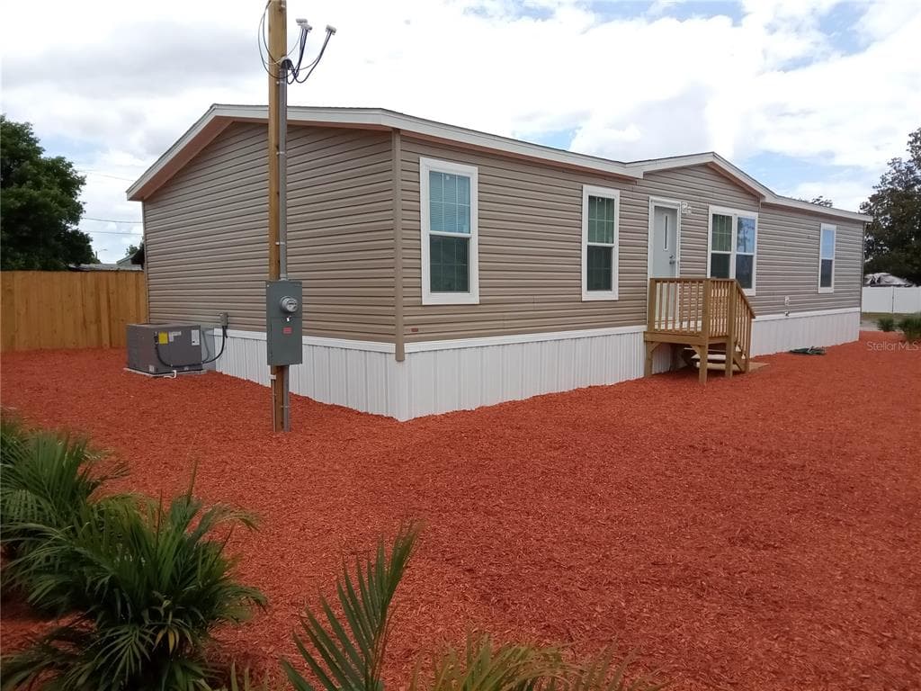 1928 ORANGE DRIVE HOLIDAY, FL 34691