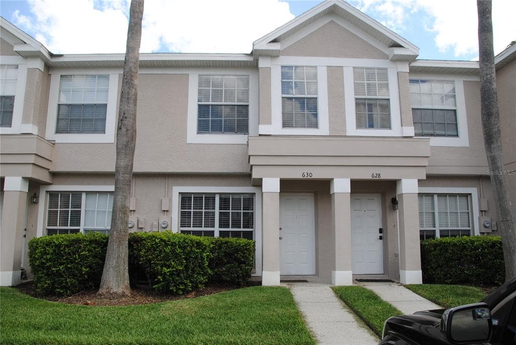 630 S KENSINGTON LAKE CIRCLE