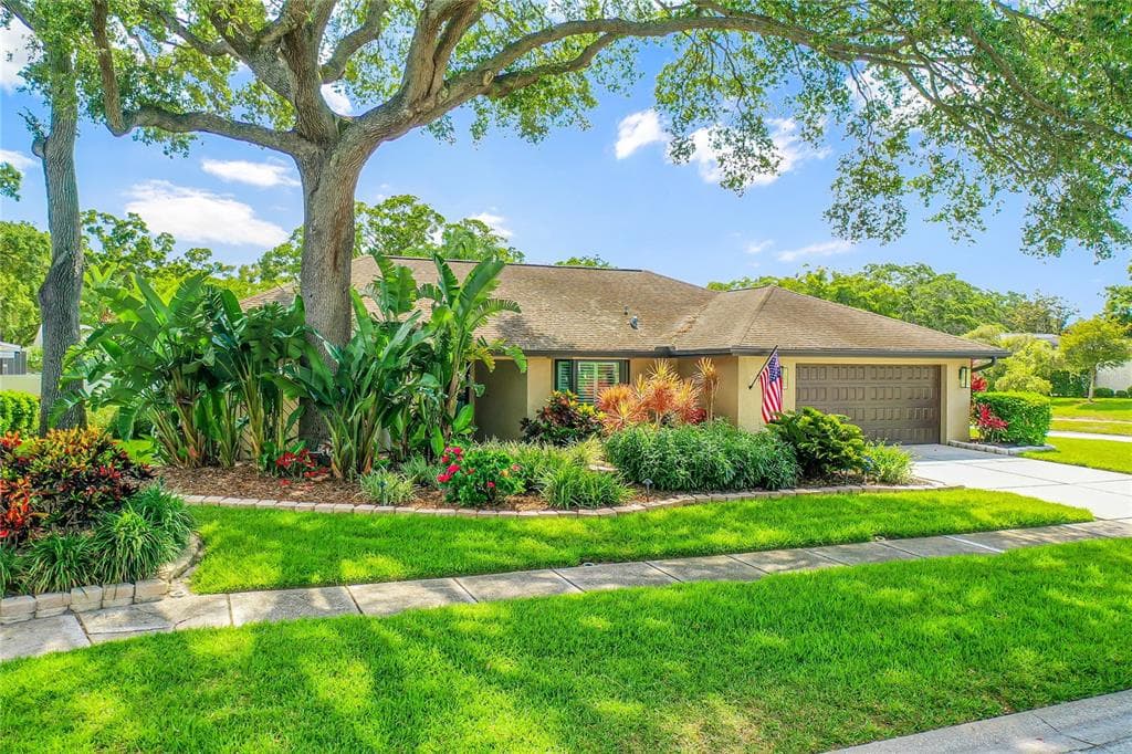 1546 EL TAIR TRAIL