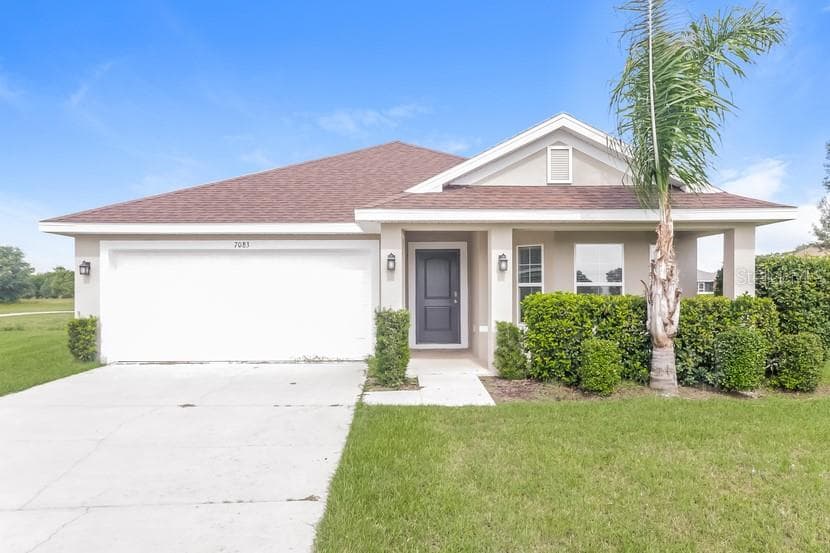 1913 HAWKS VIEW DRIVE RUSKIN, FL 33570