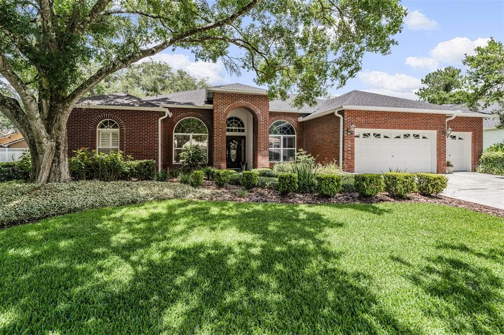 15908 ELLSWORTH DRIVE TAMPA, FL 33647