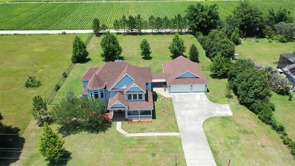 3726 MCELVEEN AVENUE PLANT CITY, FL 33566