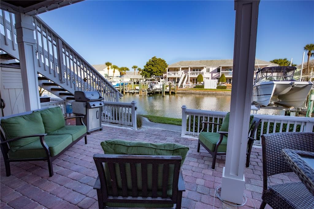 4814 BEACH DRIVE SE UNIT C ST PETERSBURG, FL 33705