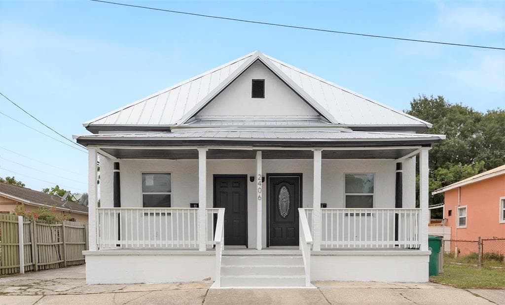 2406 E CLARK STREET UNIT B TAMPA, FL 33605