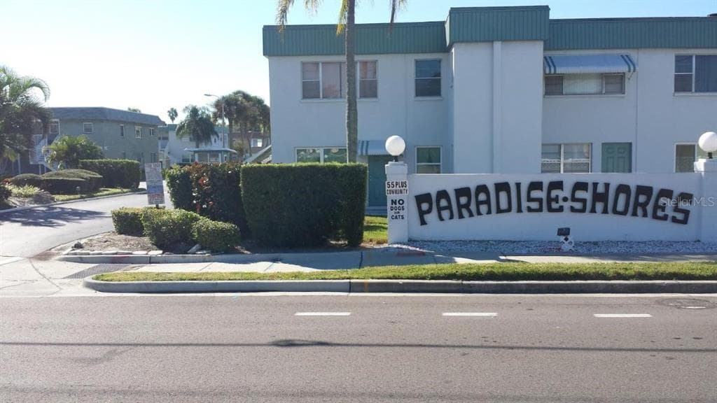 5217 81ST STREET N 21 Bldg. 5 ST PETERSBURG, FL 33709