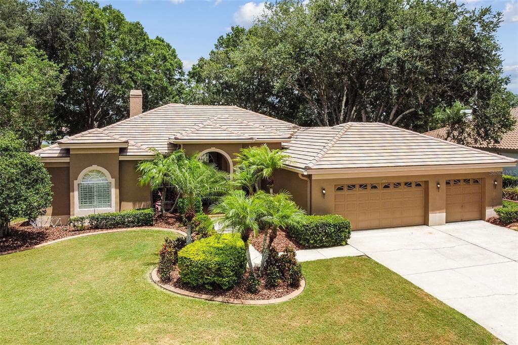 1073 KINGS WAY LANE TARPON SPRINGS, FL 34688