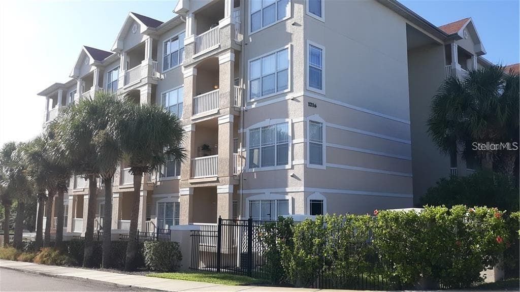 1216 SOUTH MISSOURI AVE UNIT 104 CLEARWATER, FL 33756