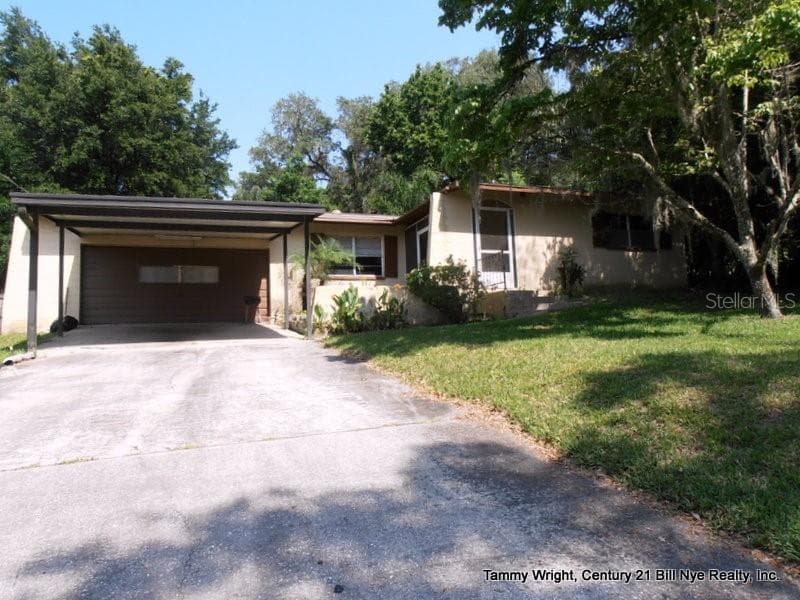 10830 HIGHVIEW DRIVE DADE CITY, FL 33525