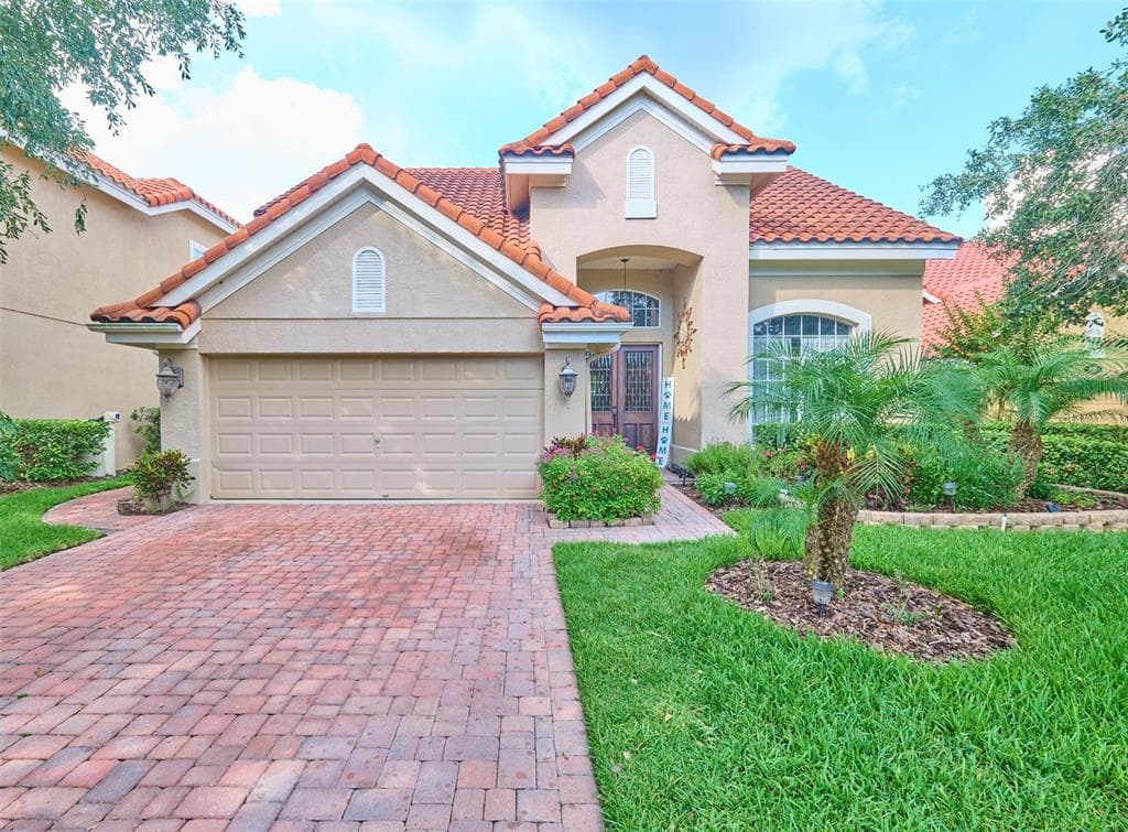 18931 AVENUE BIARRITZ LUTZ, FL 33558