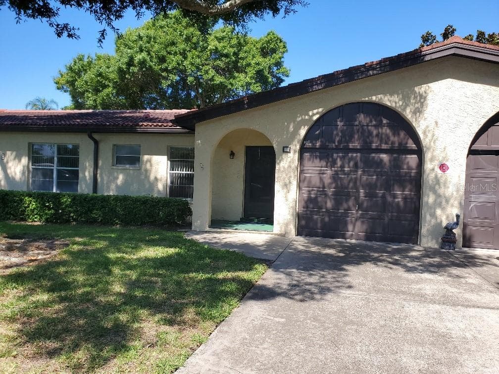12200 VONN ROAD UNIT 8C LARGO, FL 33774