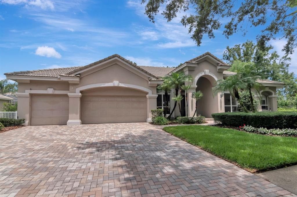 9204 HIGHLAND RIDGE WAY TAMPA, FL 33647