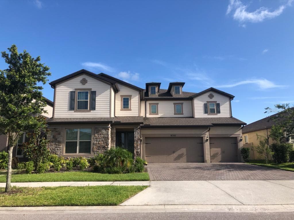 18765 BIRCHWOOD GROVES DRIVE LUTZ, FL 33558
