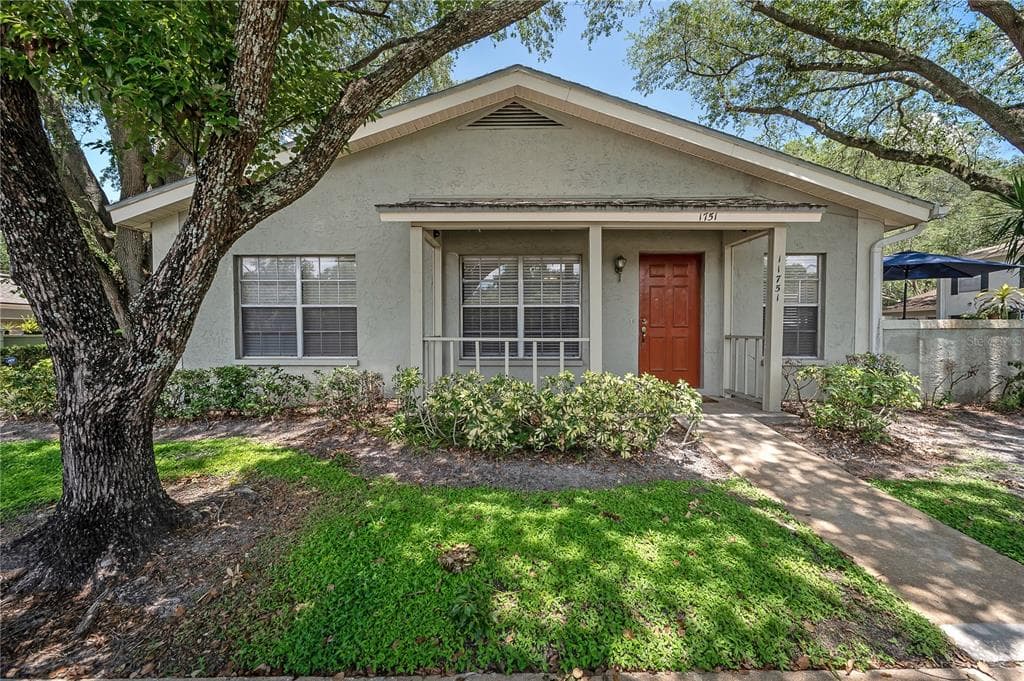 11751 RAINTREE DRIVE UNIT 11751 TAMPA, FL 33617