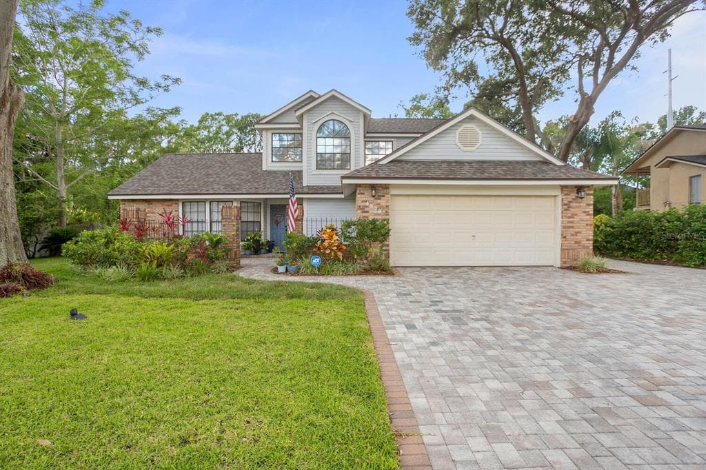 4839 FOXSHIRE CIRCLE TAMPA, FL 33624