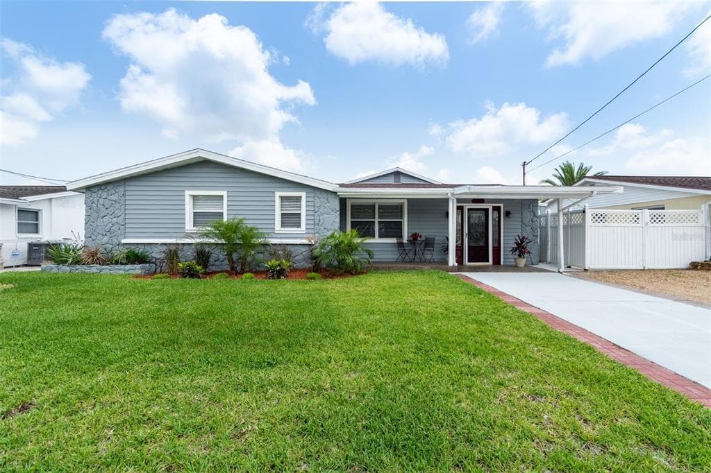 5348 FLORA AVENUE HOLIDAY, FL 34690