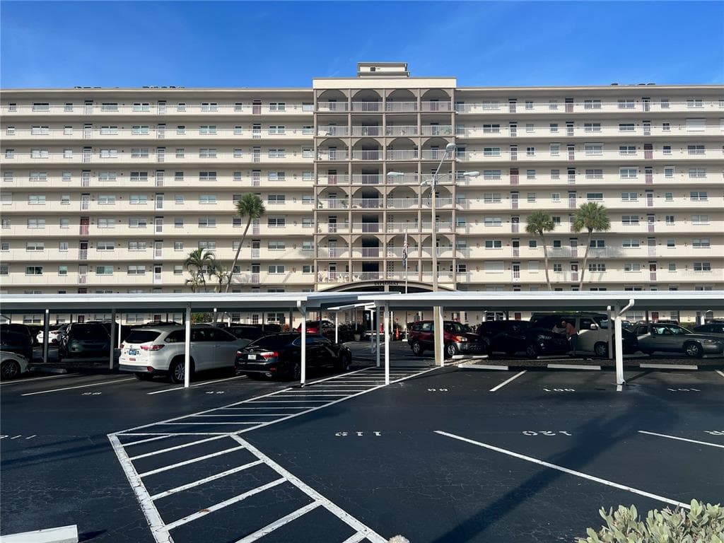 5980 SHORE BOULEVARD S UNIT 1010 GULFPORT, FL 33707