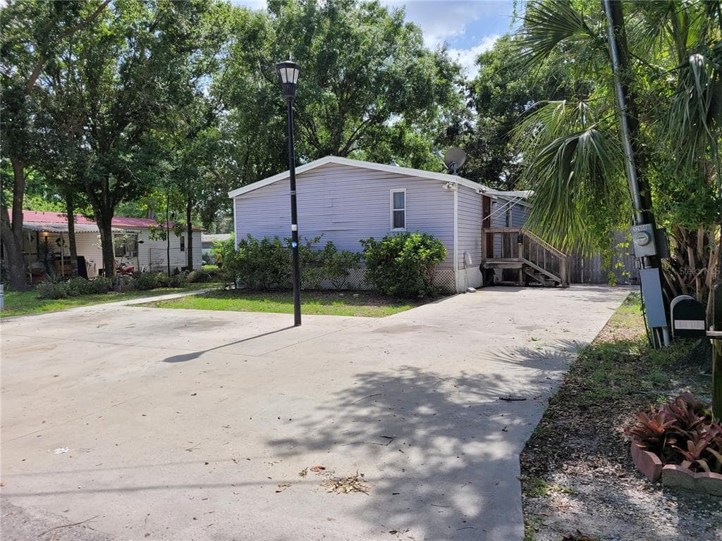 12908 PITTSFIELD AVENUE TAMPA, FL 33624