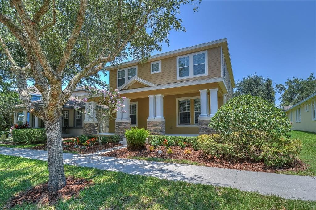 5930 PARKSET DR DRIVE LITHIA, FL 33547