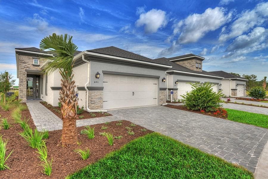 6300 HANFIELD DRIVE PORT ORANGE, FL 32128
