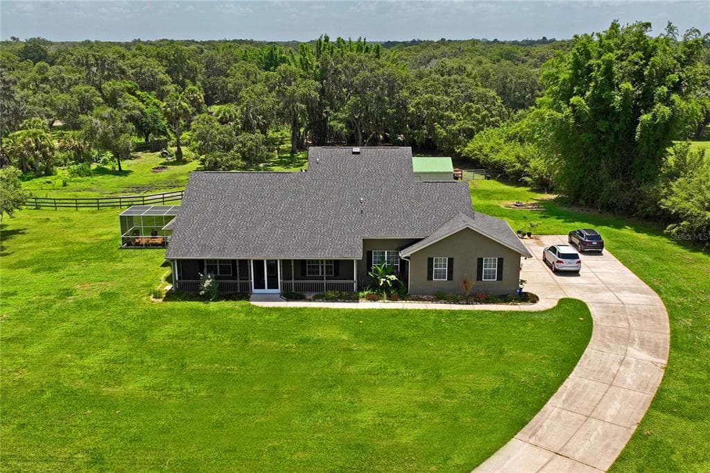 1255 BEL AIR STAR PARKWAY SARASOTA, FL 34240