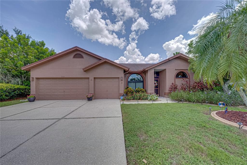 11303 TORREY PINES DRIVE