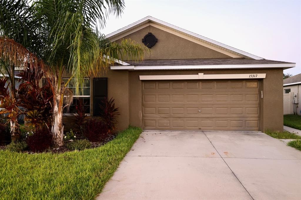 15317 LONG CYPRESS DRIVE RUSKIN, FL 33573