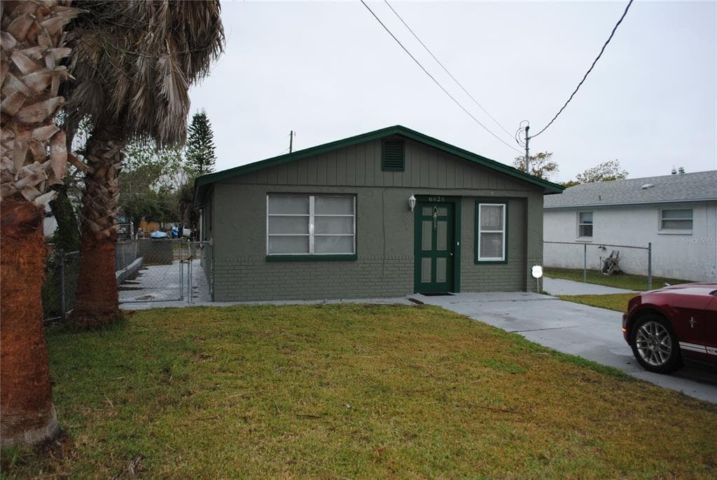 6828 SANDERLING LANE HUDSON, FL 34667