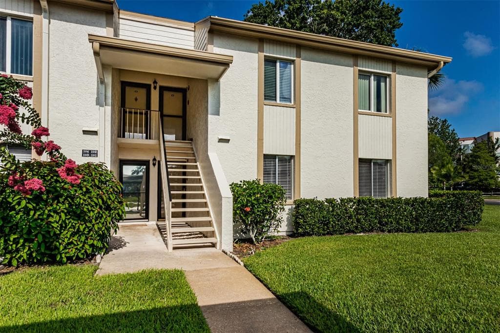 101 CYPRESS COURT UNIT 3-73 OLDSMAR, FL 34677
