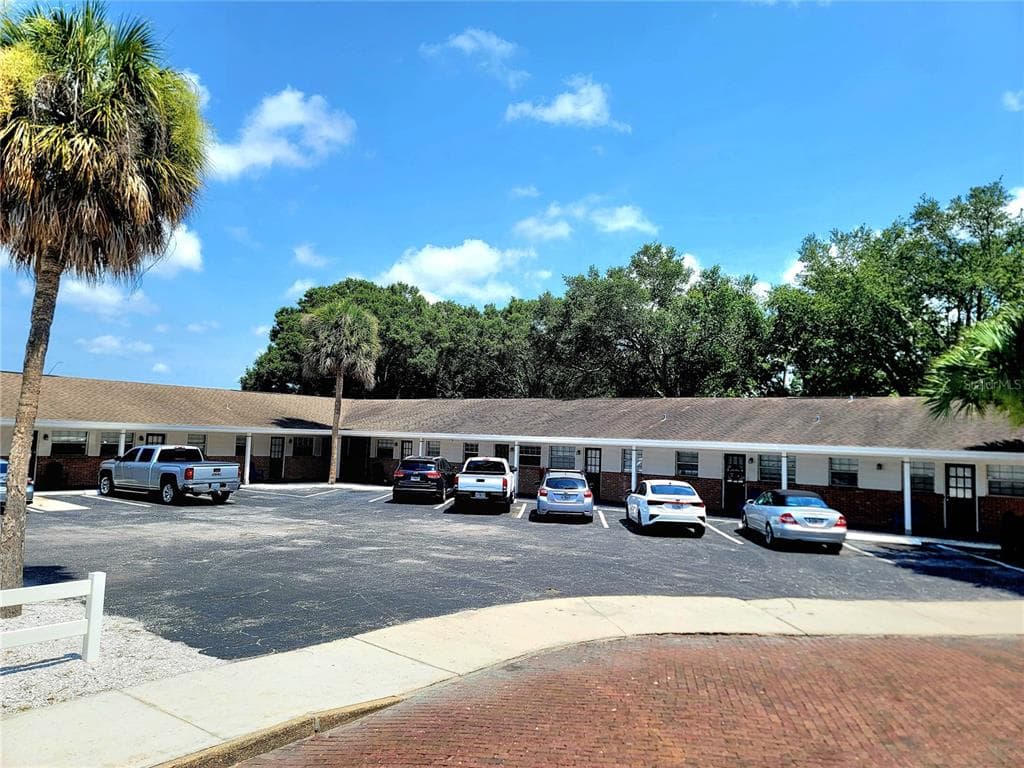 801 60TH STREET N ST PETERSBURG, FL 33710